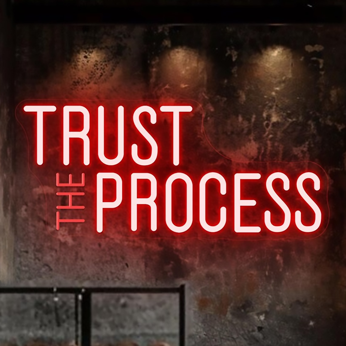 Insegna al neon 'Trust The Pro - Home Gym Neon Sign recensione e prezzo